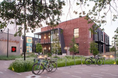 Remark-Studio-Commercial-Landscaping-45