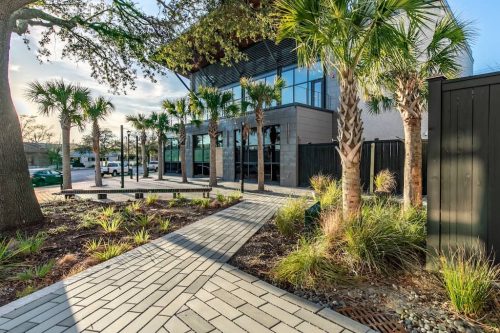 Remark-Studio-Commercial-Landscaping-90